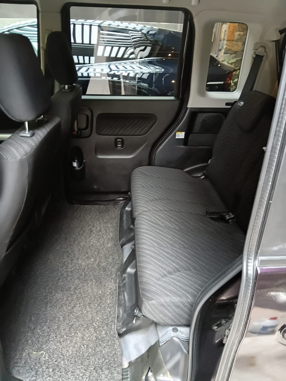 Suzuki Spacia 2019 rear